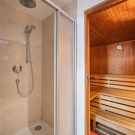 Chalet Kirchberg L